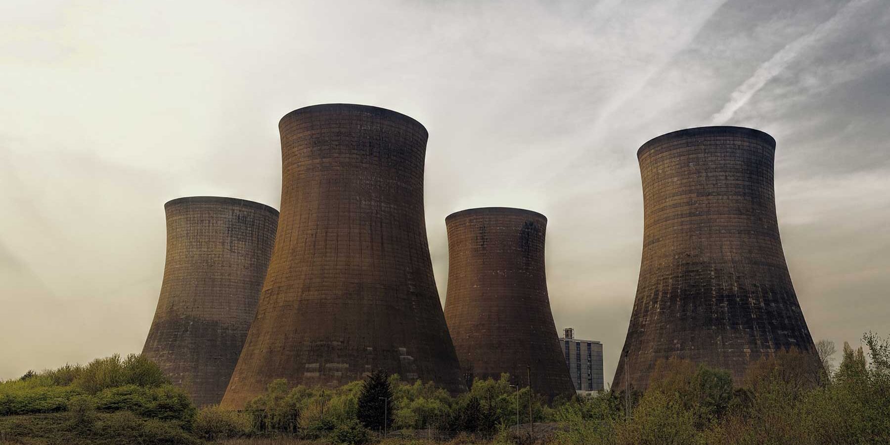 Що не так з планами будівництва дев'яти нових великих атомних енергоблоків? - висновки дискусії