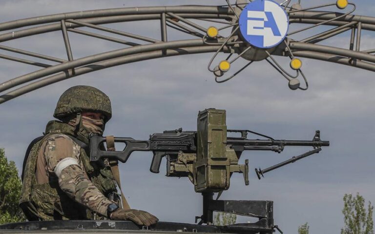 атомні станції - зброя в руках терориста
